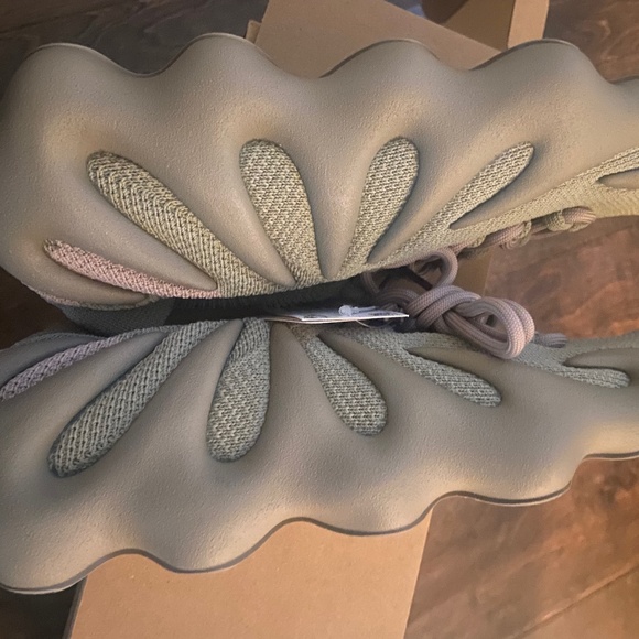 Adidas Yeezy 450 Stone Flax Men Size 10 NWT - Picture 4 of 7
